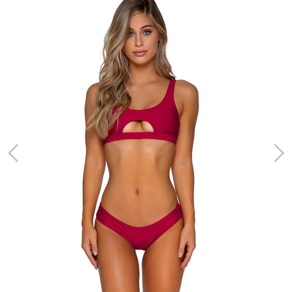 B.swim bikini